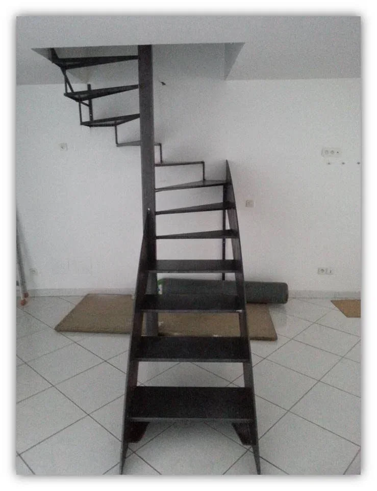 Escalier à double limon double quart tournant